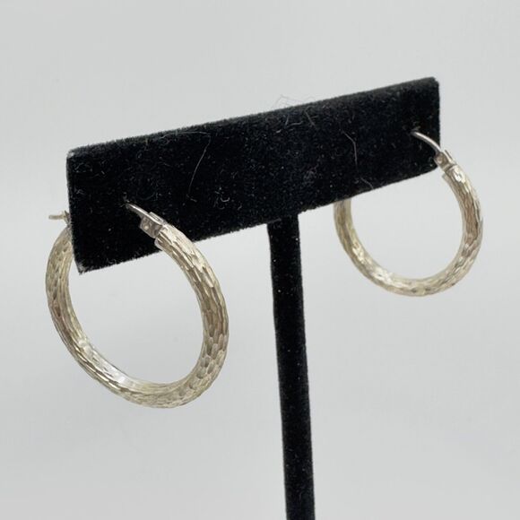 Vintage Textured Sterling Silver Medium Hoop Earrings Minimalist Signed AAJ Ster - Picture 8 of 10